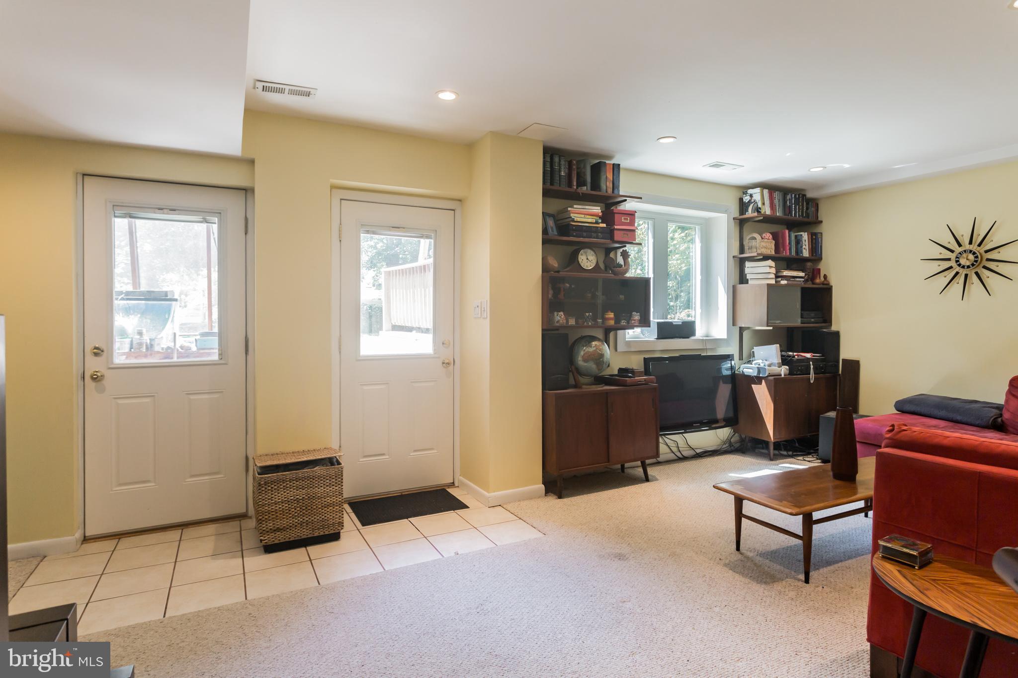 245 Beachwood Road Pasadena, MD 21122 - Photo 21 of 28 Gallery Image 21