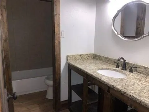 $1,975 | 23144 Highway 40, Loranger, LA 70446