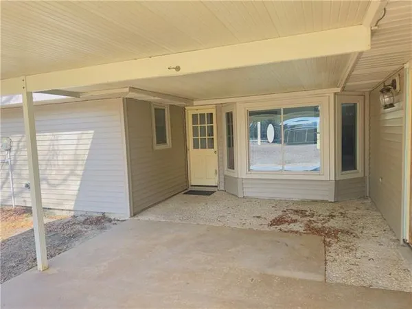 $1,975 | 23144 Highway 40, Loranger, LA 70446