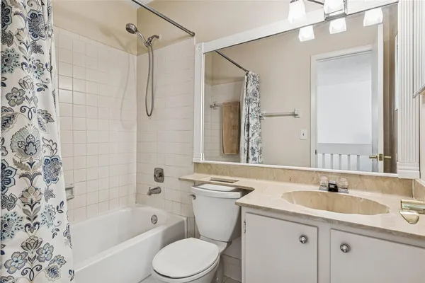 $377,000 | 3023 Northwest 48th Avenue, Unit 3023, Coconut Creek, FL 33063