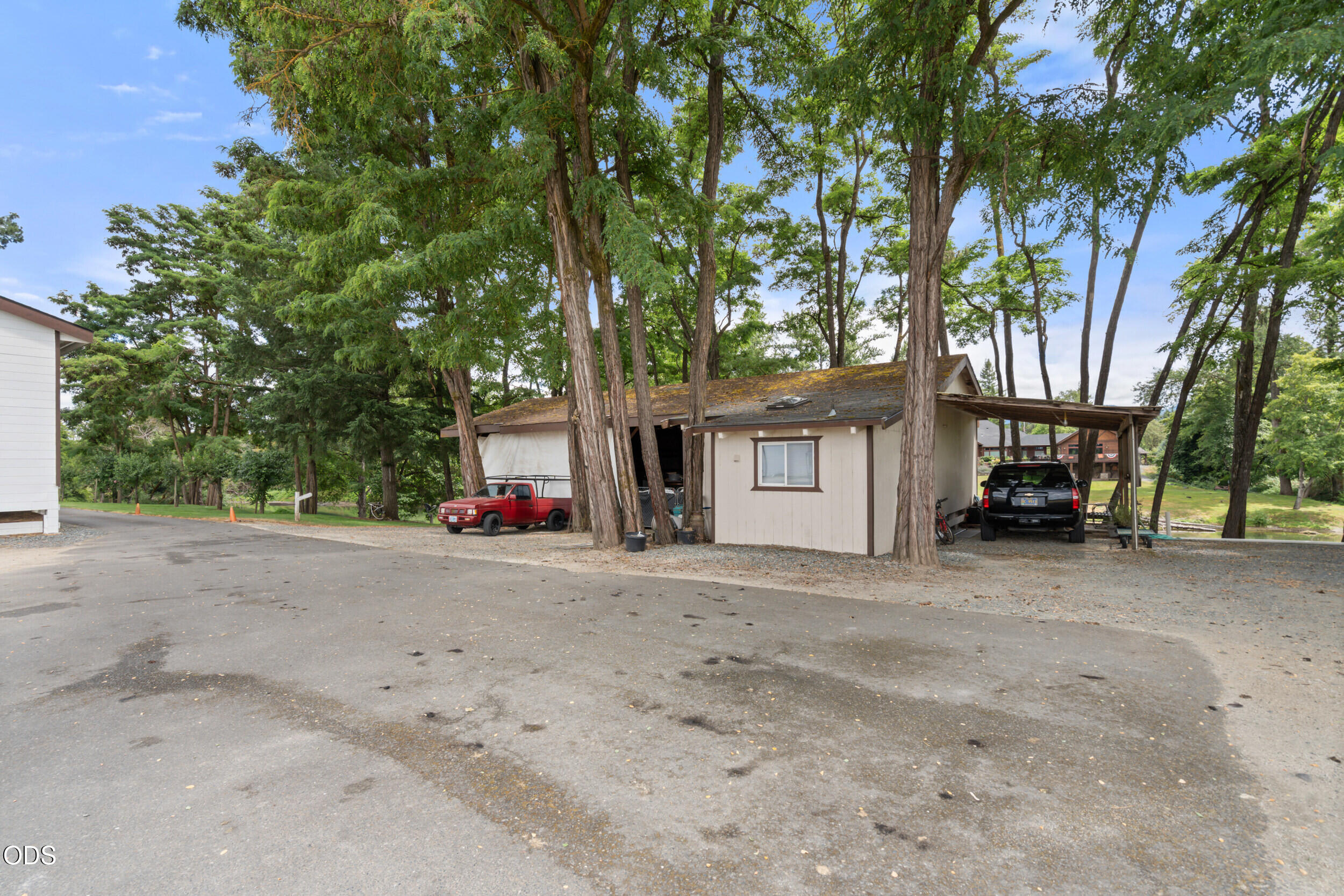 5061 Lower River Road Grants Pass, OR 97526 - Photo 52 of 63
