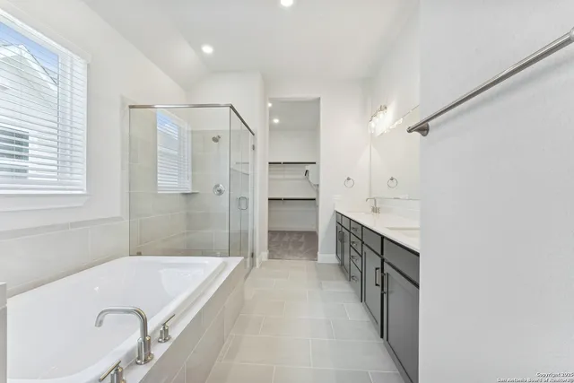 $349,990 | 8219 Wellstone, Schertz, TX 78154