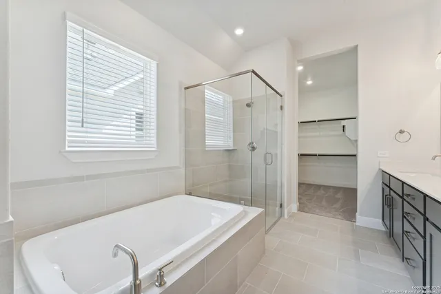 $349,990 | 8219 Wellstone, Schertz, TX 78154