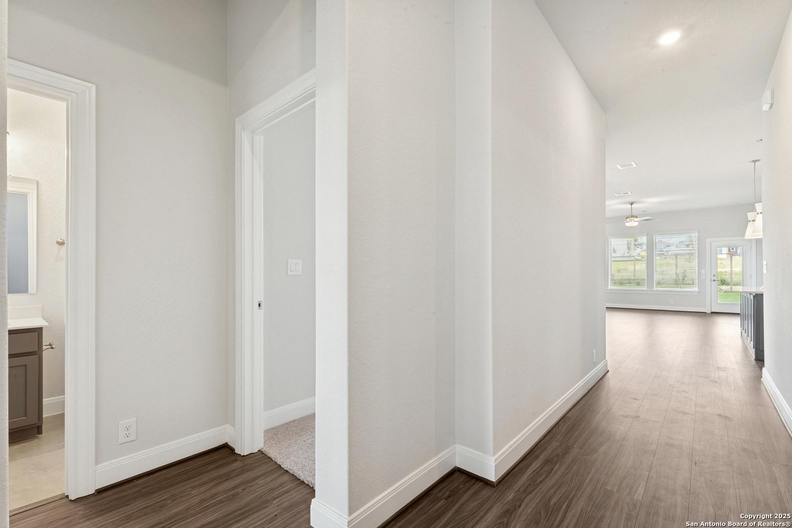 8219 Wellstone Schertz, TX 78154 - Photo 29 of 42