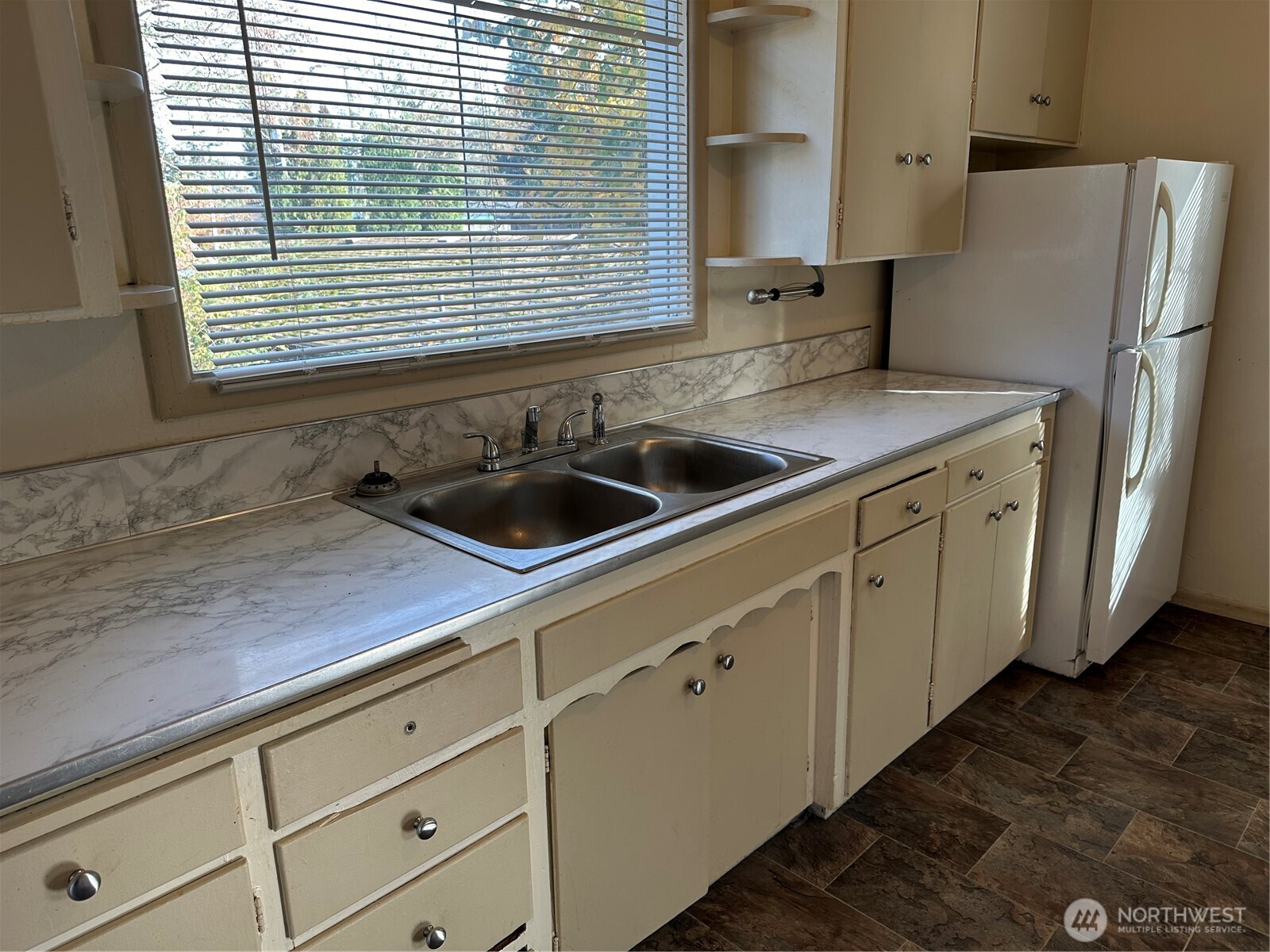 1205 East Maple Street Bellingham, WA 98225 - Photo 10 of 22