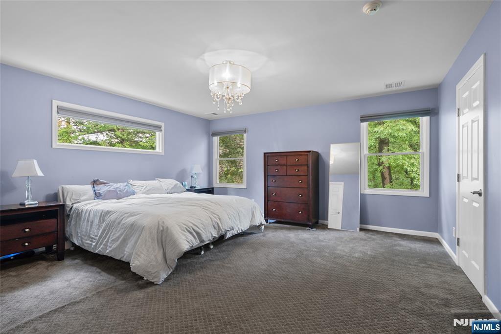 1759 Lilbet Road Teaneck, NJ 07666 - Photo 25 of 41