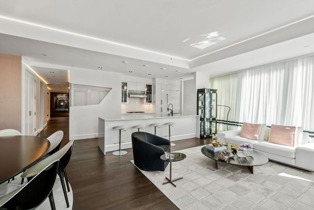 $4,750,000 | 22 Liberty Drive, Unit U9M, Boston, MA 02210