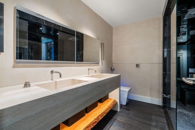 $4,750,000 | 22 Liberty Drive, Unit U9M, Boston, MA 02210