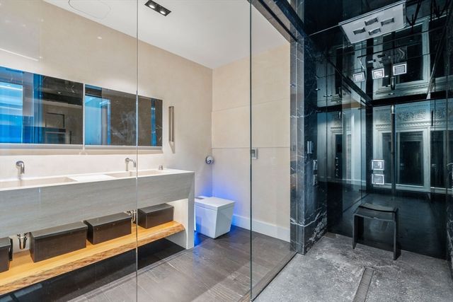 $4,750,000 | 22 Liberty Drive, Unit U9M, Boston, MA 02210