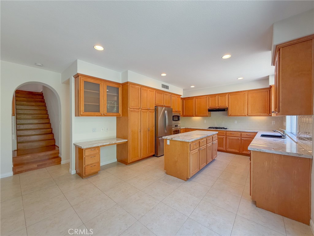 82 Laurelhurst Drive Ladera Ranch, CA 92694 - Photo 13 of 66 Gallery Image 13