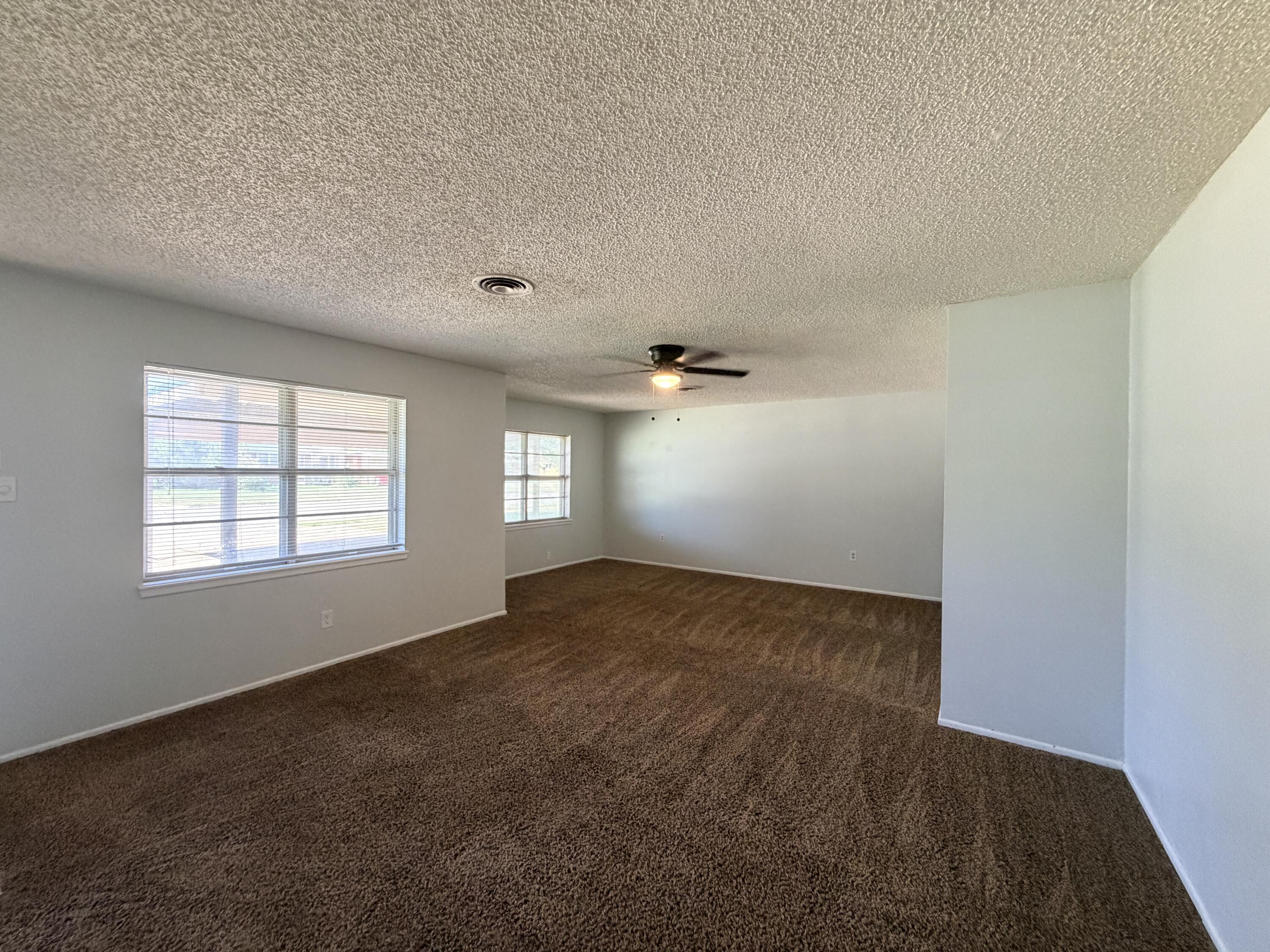 5530 17th Street Lubbock, TX 79416 - Photo 3 of 13 IMG_6758