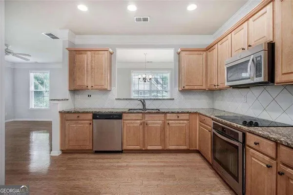 $2,275 | 608 Lofty Lane, Atlanta, GA 30331