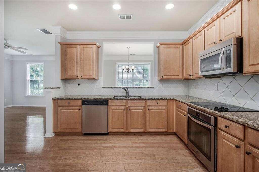 608 Lofty Lane Atlanta, GA 30331 - Photo 4 of 28