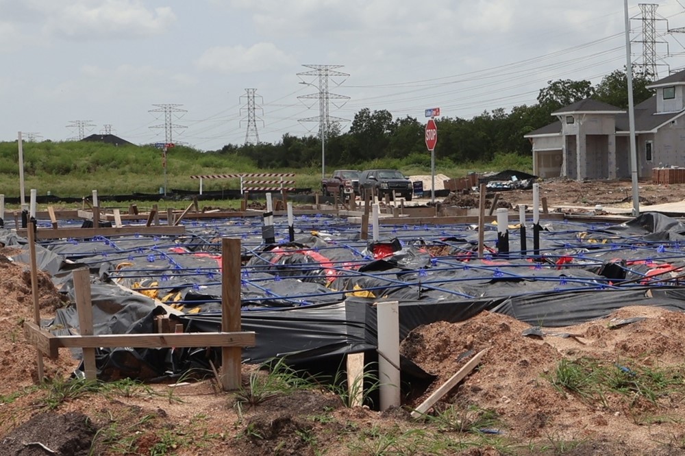 2719 Cottage Place Rosharon, TX 77583 - Photo 3 of 11 Every foundation at DWH is engineered and it’s inspected three times! We do not do “batch” testing. Rest easy knowing your foundation comes with a 10 year warranty.