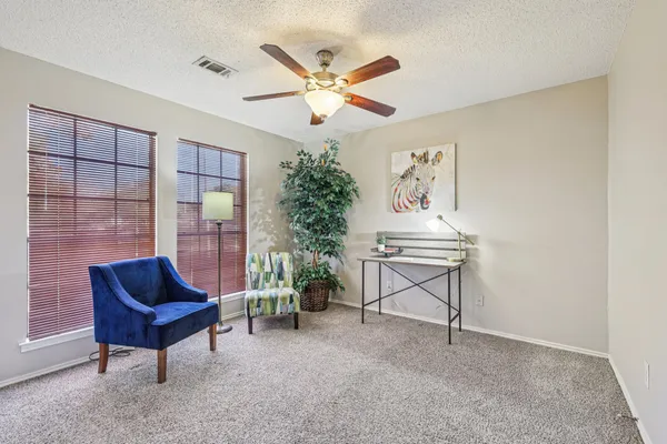 $1,800 | 1503 Lantana Drive, Round Rock, TX 78664