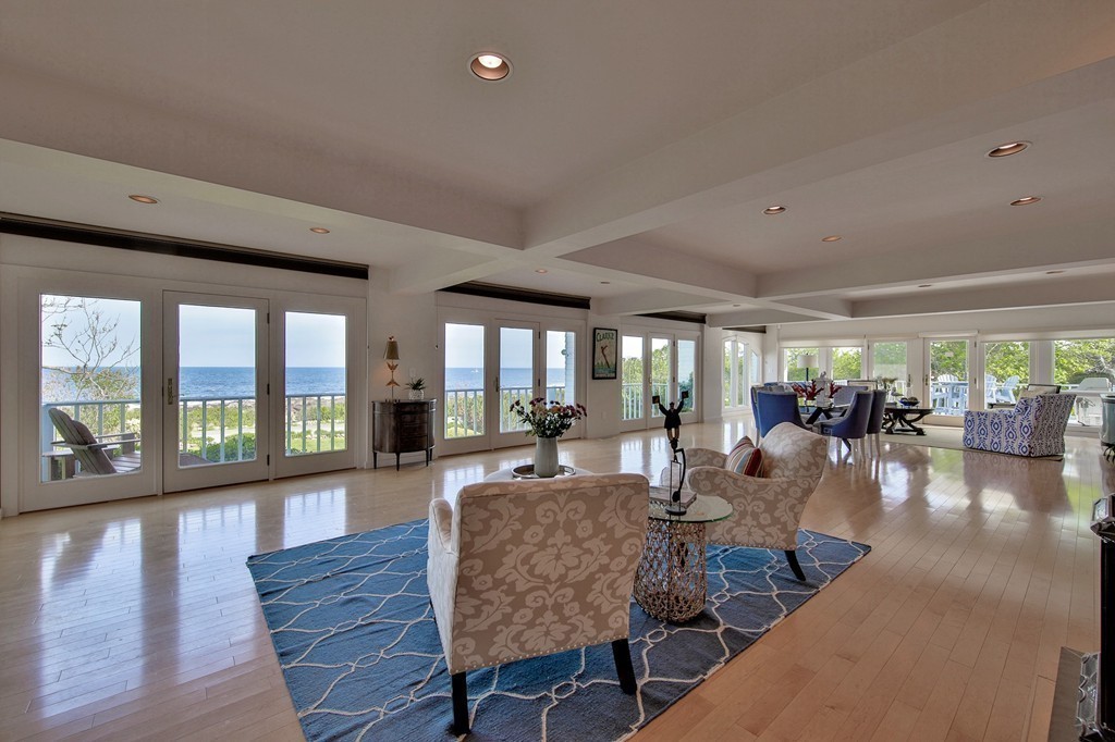 139-138 Atlantic Road Gloucester, MA 01930 - Photo 10 of 28 a living room with furniture and a large window