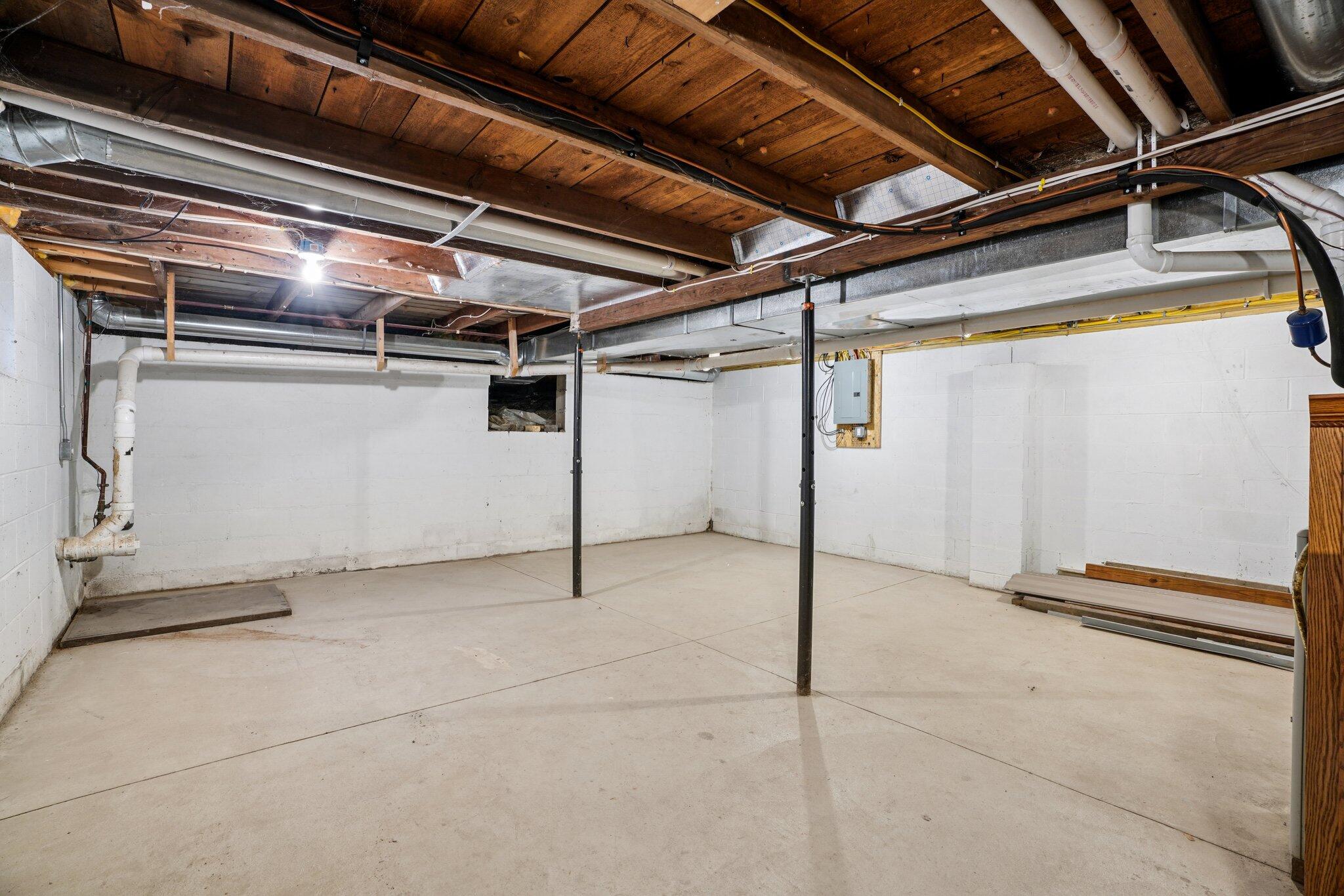 W1019 Narcissus Road Bloomfield, WI 53128 - Photo 23 of 35 26-web-or-mls-W1019 Narcissus Rd-S1912-0