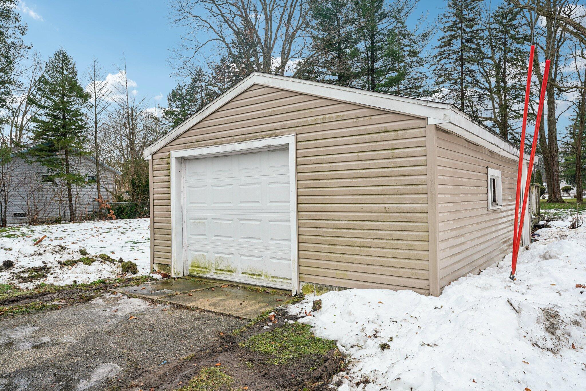 W1019 Narcissus Road Bloomfield, WI 53128 - Photo 31 of 35 38-web-or-mls-W1019 Narcissus Rd-S1912-0