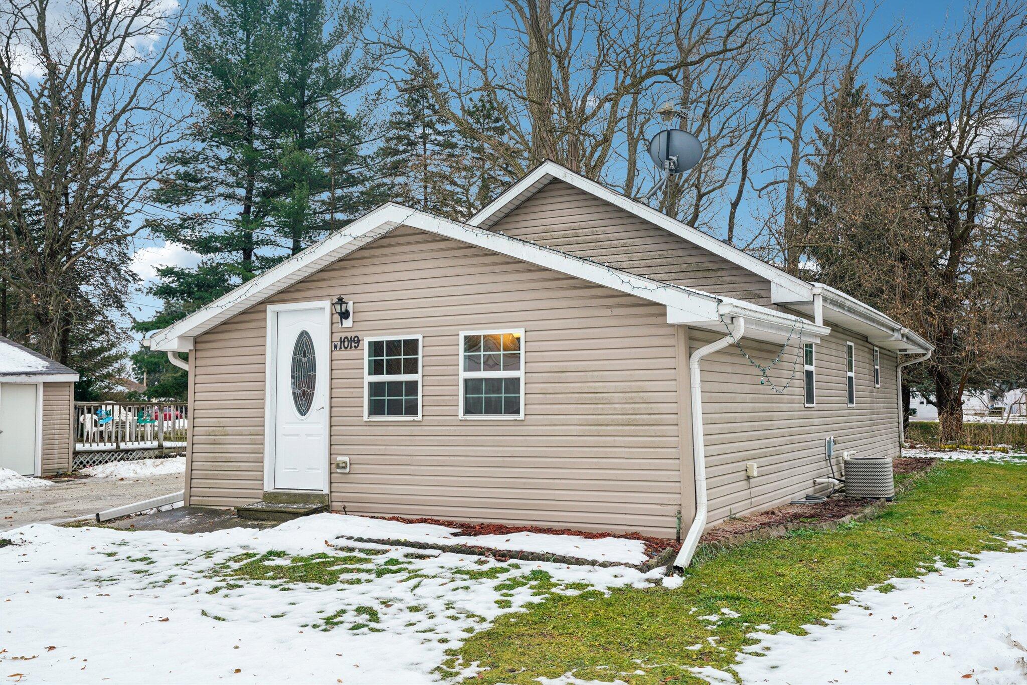 W1019 Narcissus Road Bloomfield, WI 53128 - Photo 32 of 35 2-web-or-mls-W1019 Narcissus Rd-S1912-00
