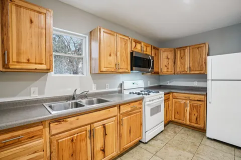 $250,000 | W1019 Narcissus Road, Bloomfield, WI 53128