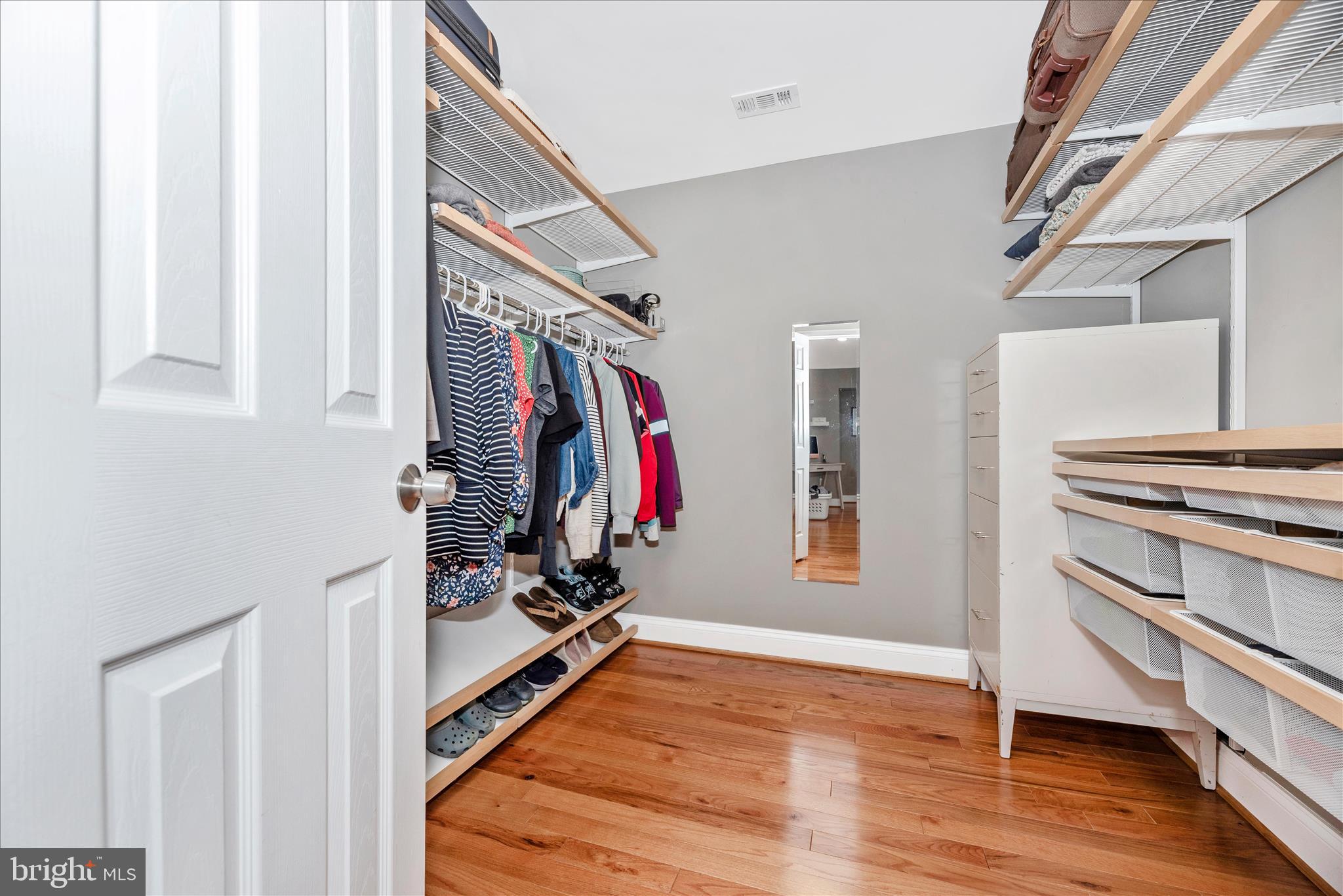 14015 Berryville Road Darnestown, MD 20874 - Photo 26 of 53 Primary Bedroom Walk In Closet