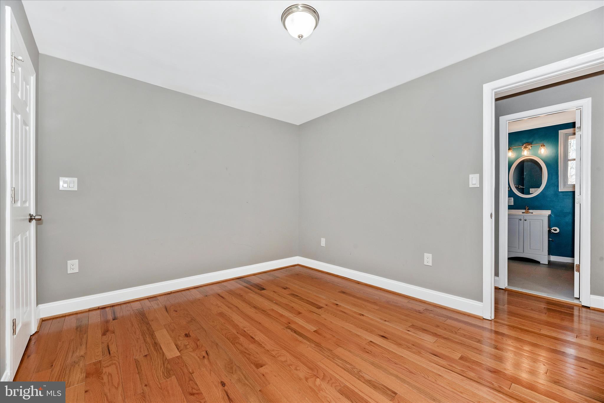 14015 Berryville Road Darnestown, MD 20874 - Photo 34 of 53 Bedroom 4