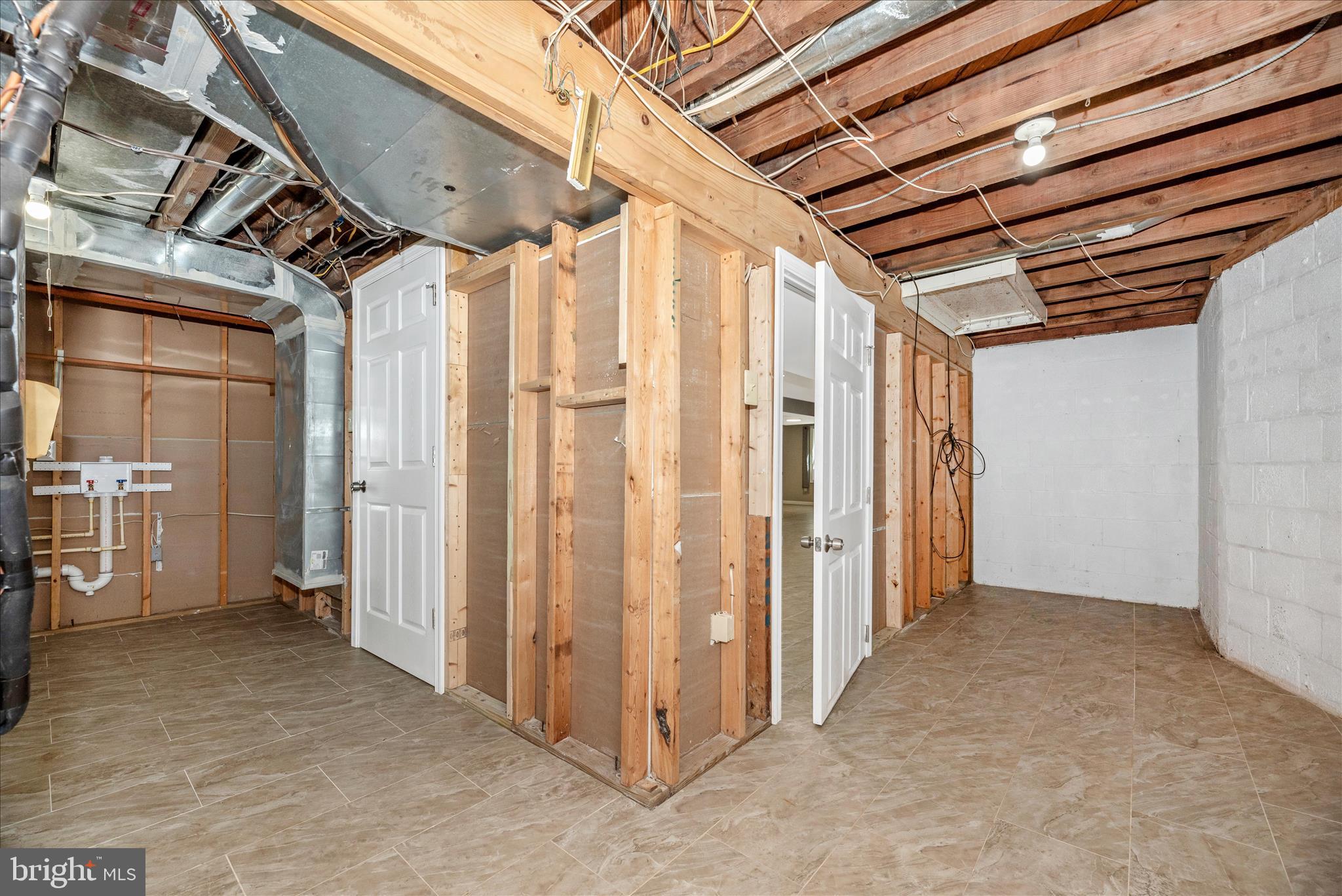 14015 Berryville Road Darnestown, MD 20874 - Photo 42 of 53 Lower Level storage room