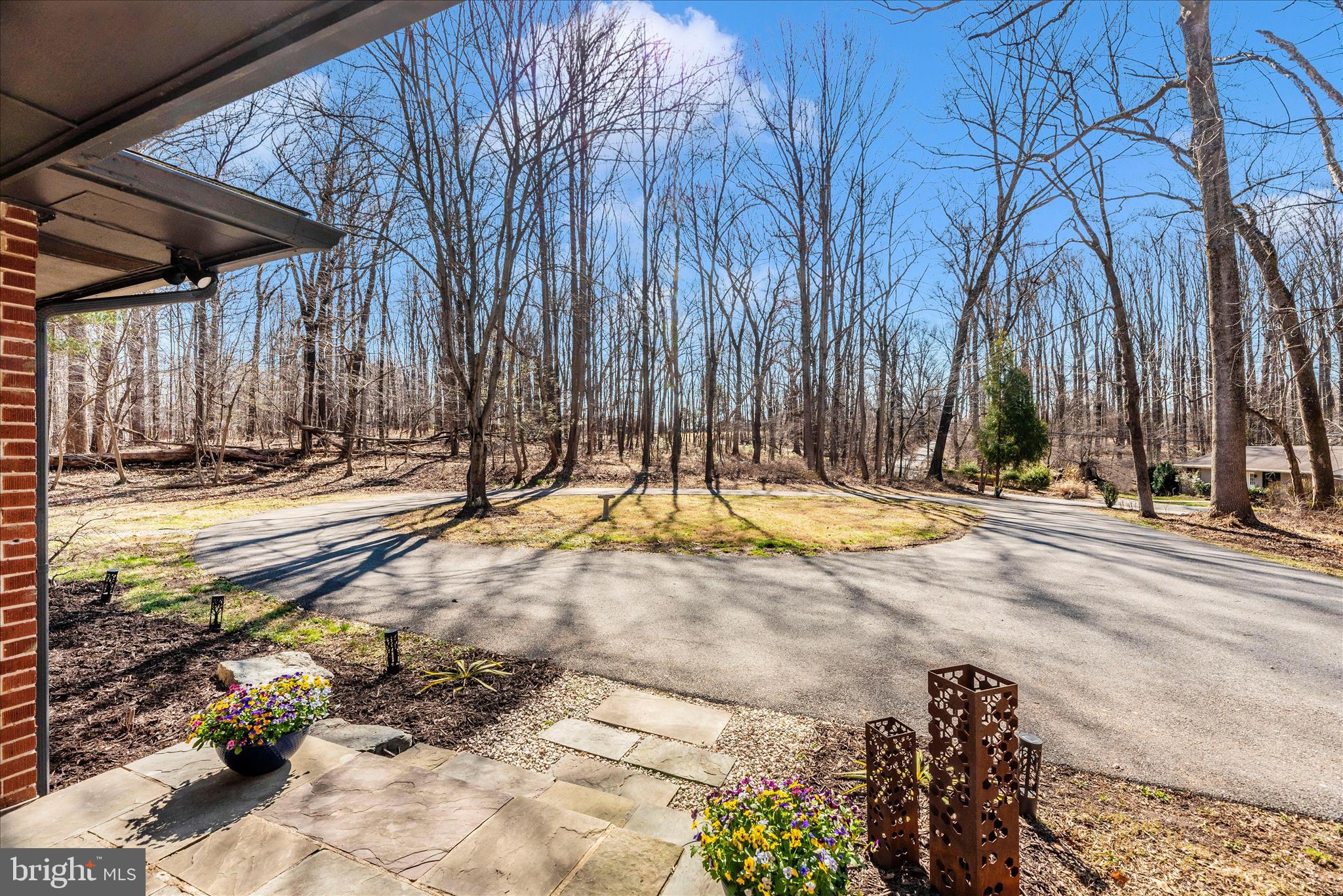 14015 Berryville Road Darnestown, MD 20874 - Photo 53 of 53 Front entrance