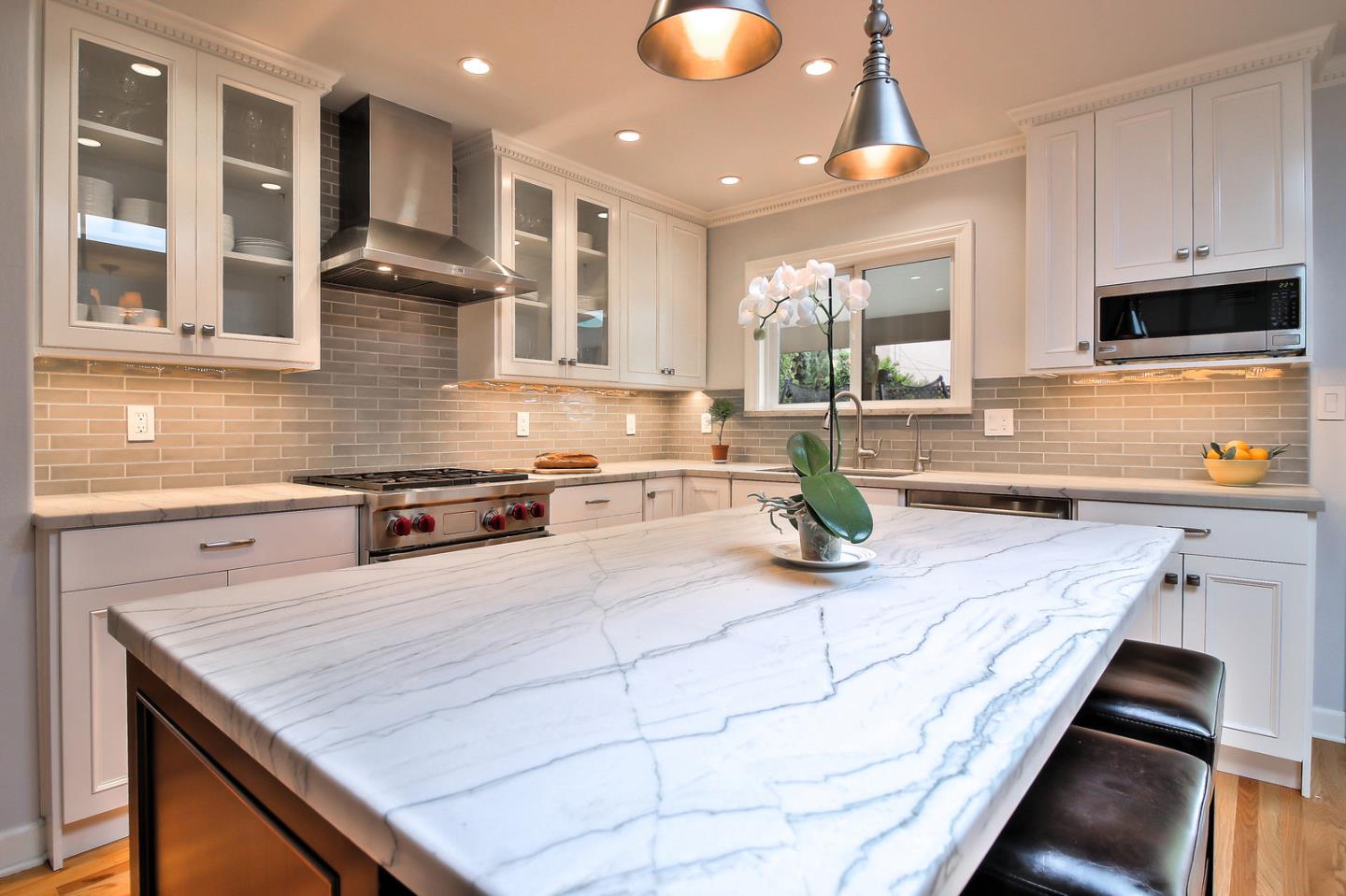 4640 Venice Way San Jose, CA 95129 - Photo 12 of 41