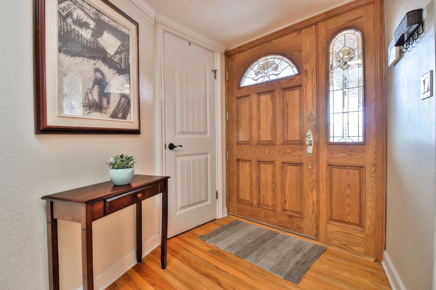 4640 Venice Way San Jose, CA 95129 - Photo 3 of 41