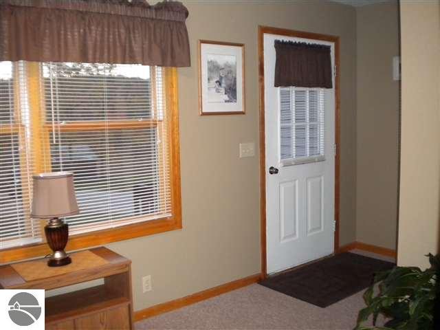 12901 South Lautner Road Traverse City, MI 49684 - Photo 6 of 25 1739931-5.JPG
