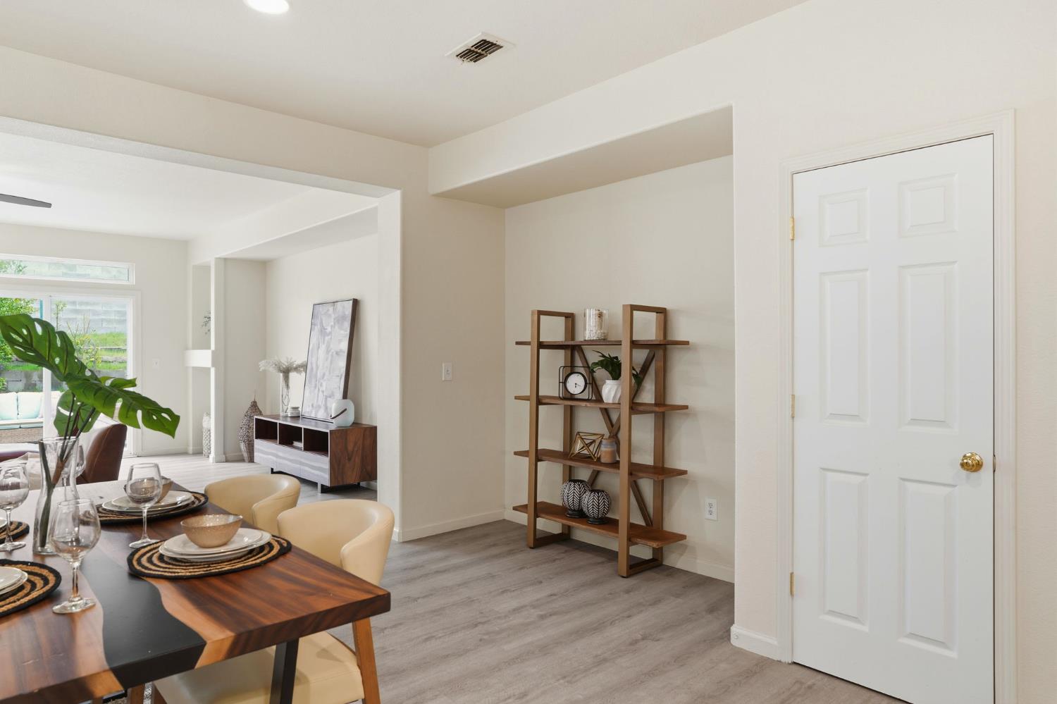 10250 Rudder Way Stockton, CA 95209 - Photo 16 of 46 a living room with furniture