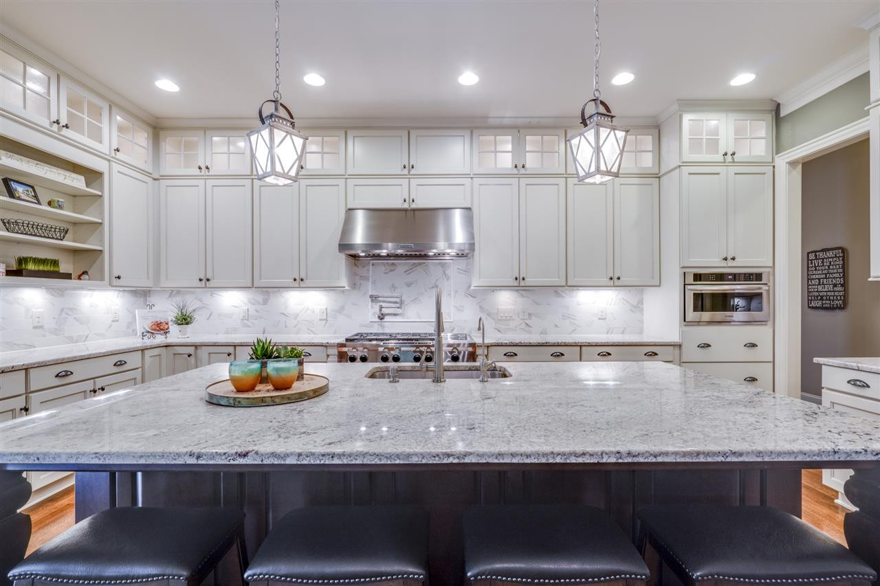 6036 Valencia Court Raleigh, NC 27614 - Photo 10 of 25 Kitchen