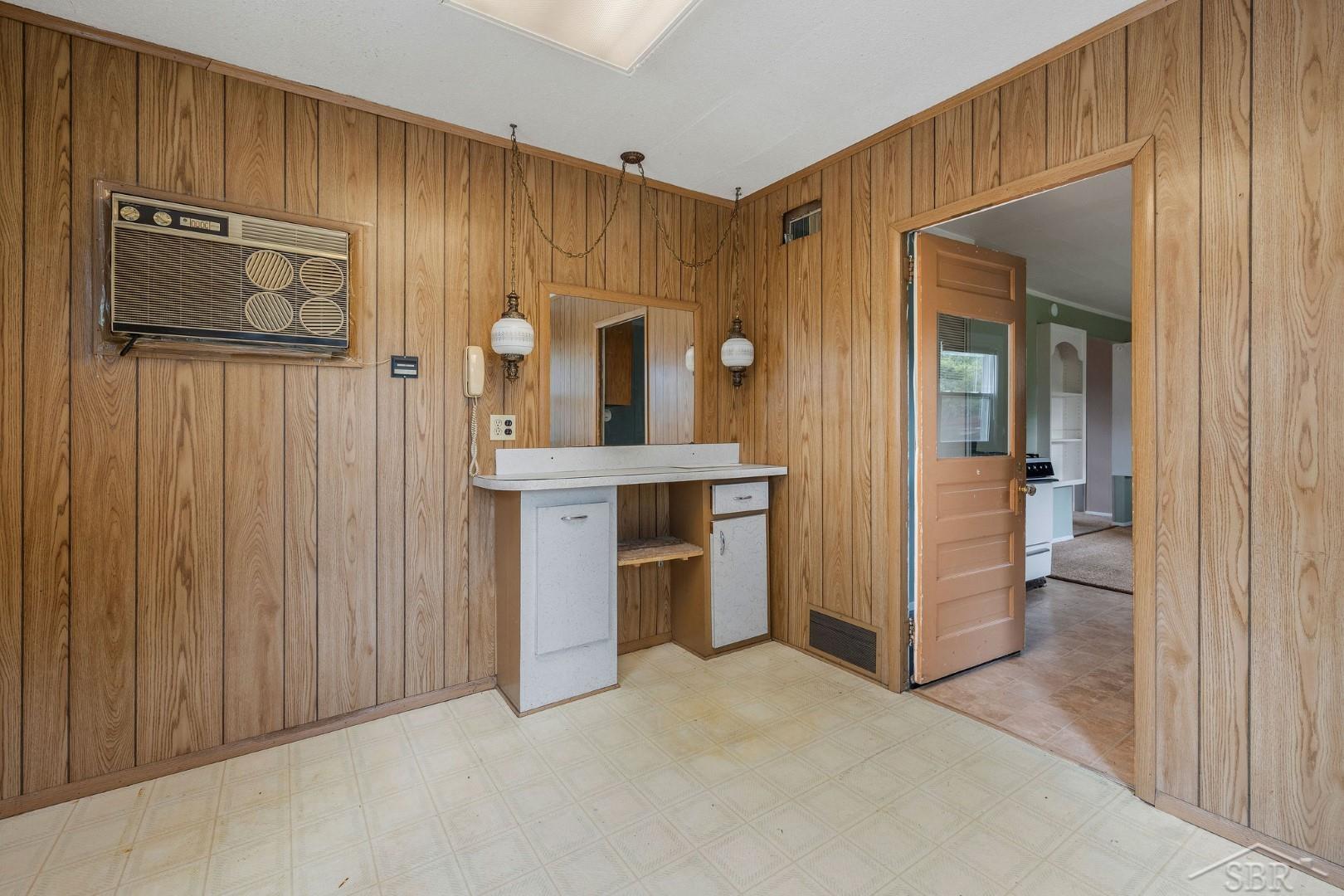1730 Hemmeter Road Saginaw, MI 48638 - Photo 39 of 44 50090164-38.JPG