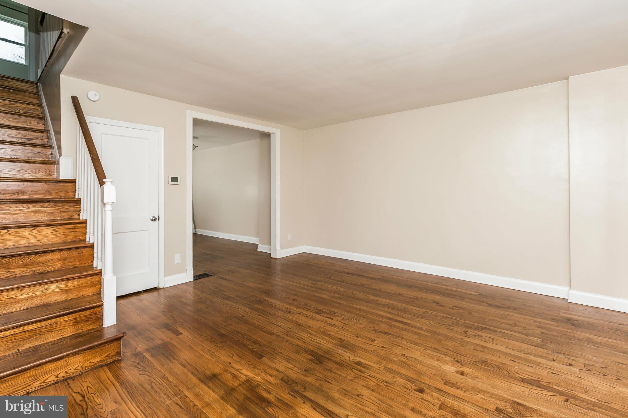 334 Grovethorn Road Baltimore, MD 21220 - Photo 2 of 28 Living Room