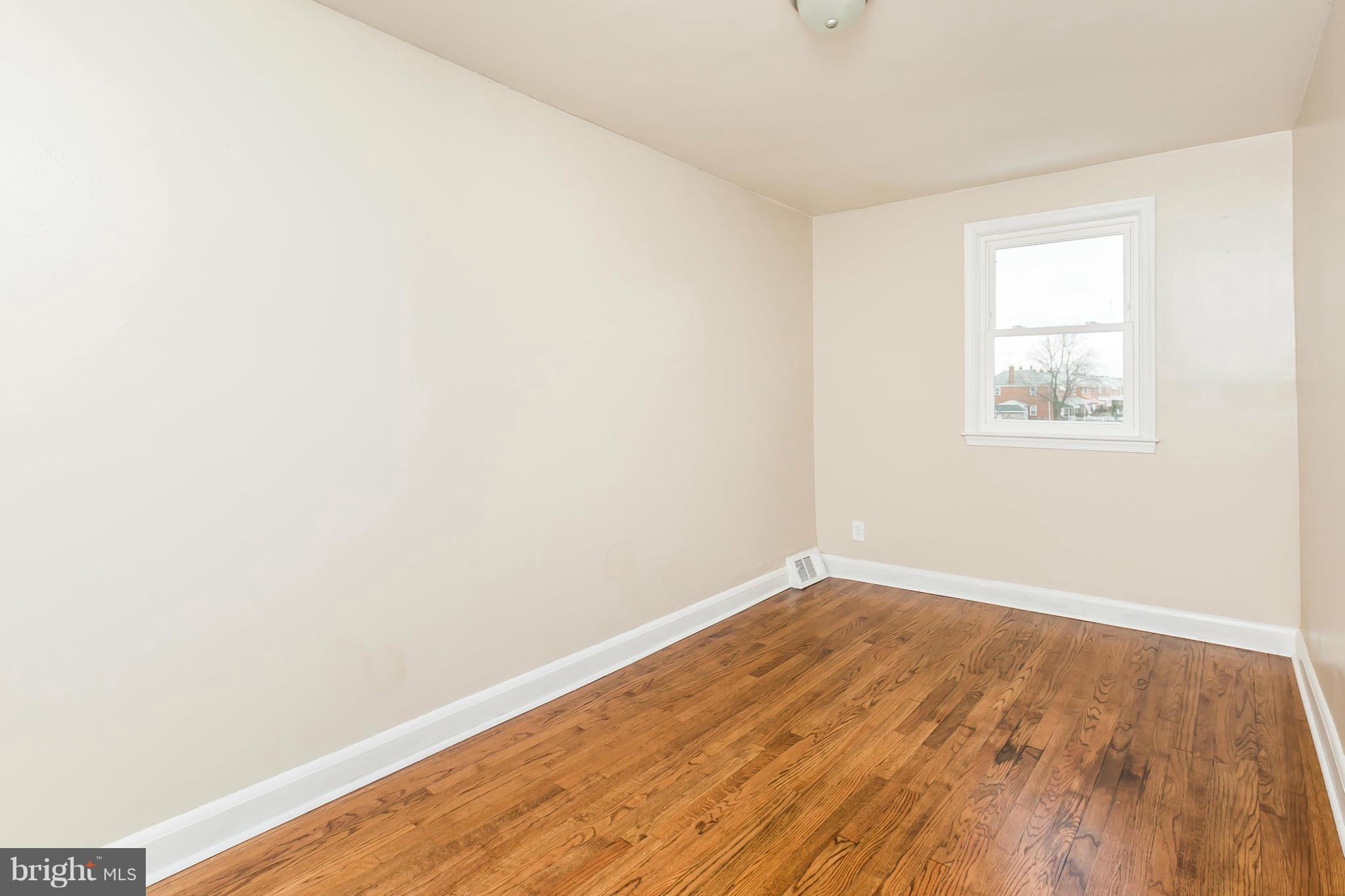 334 Grovethorn Road Baltimore, MD 21220 - Photo 12 of 28 Bedroom