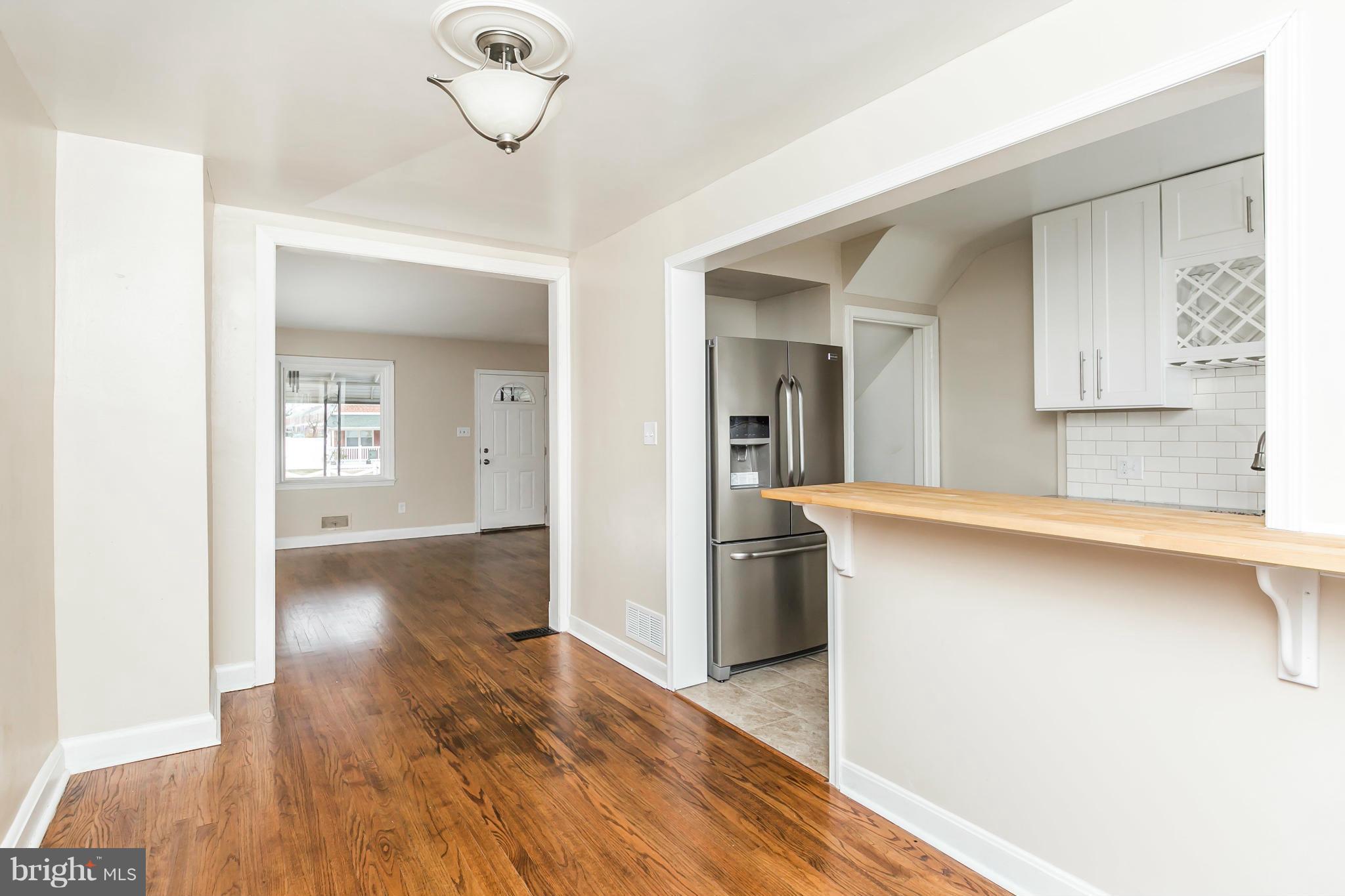 334 Grovethorn Road Baltimore, MD 21220 - Photo 9 of 28 Dining Room