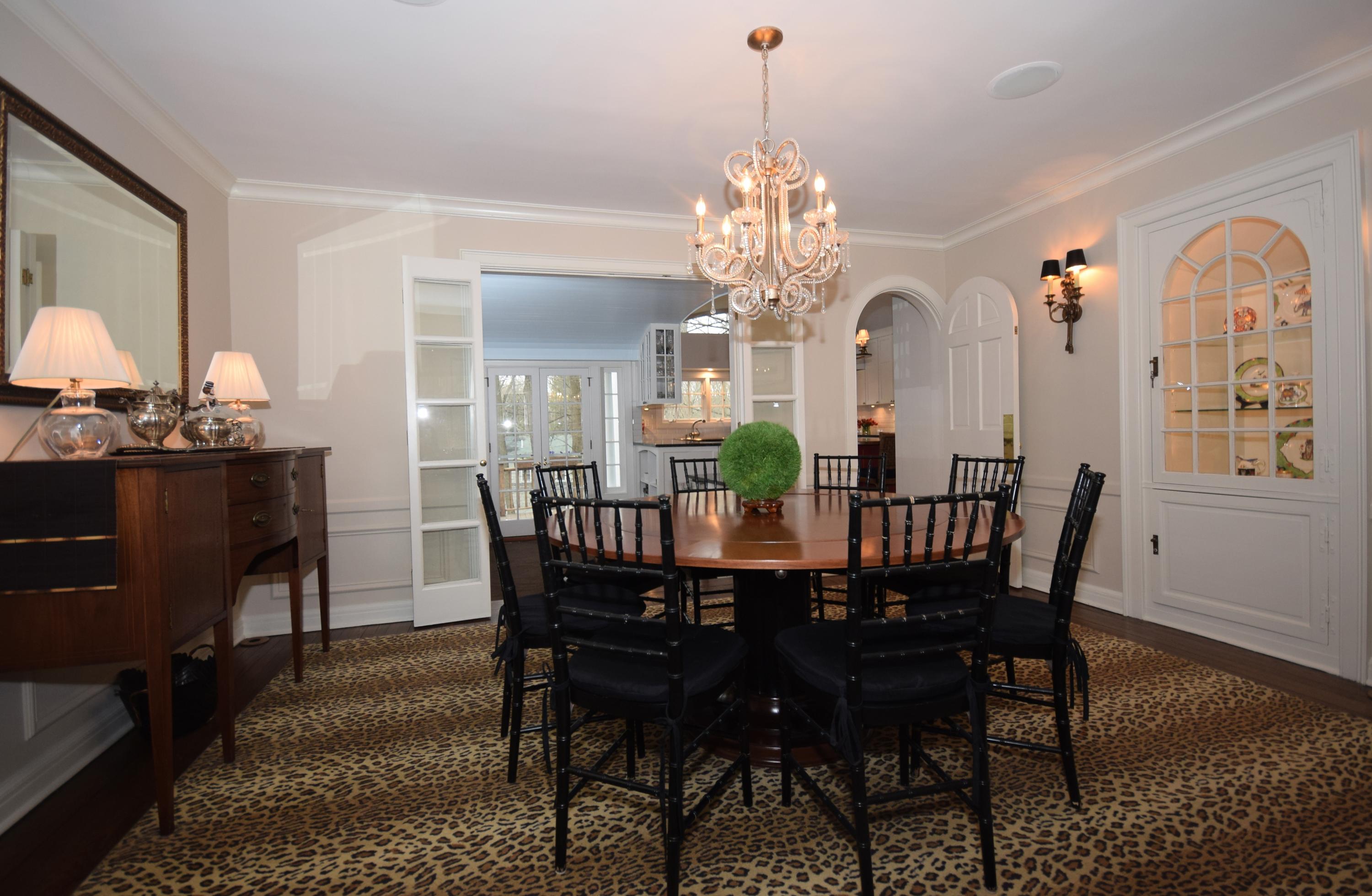 43 Cedar Gate Road Darien, CT 06820 - Photo 7 of 25 a view of a dining room with furniture