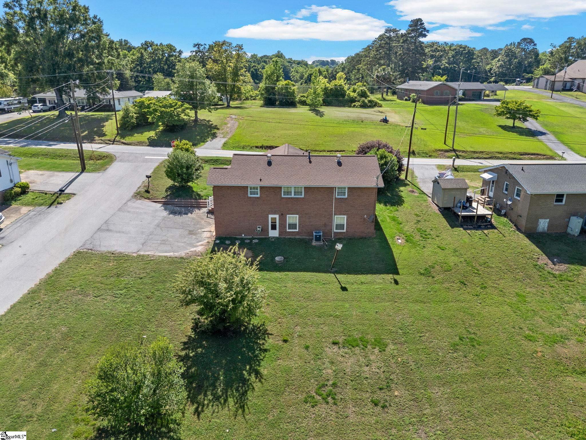 504 Peach Orchard Road Union, SC 29379 - Photo 13 of 41