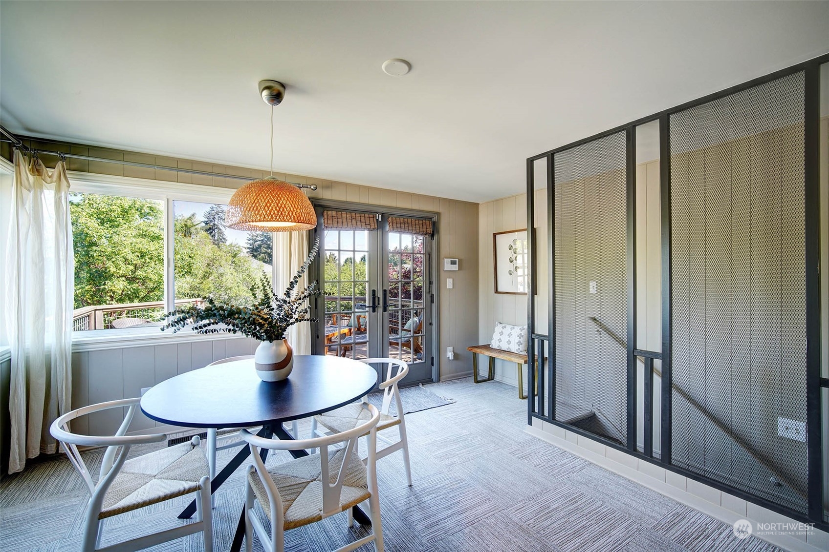 4100 Southwest Ida Street Seattle, WA 98136 - Photo 11 of 32 a table and chairs in a room