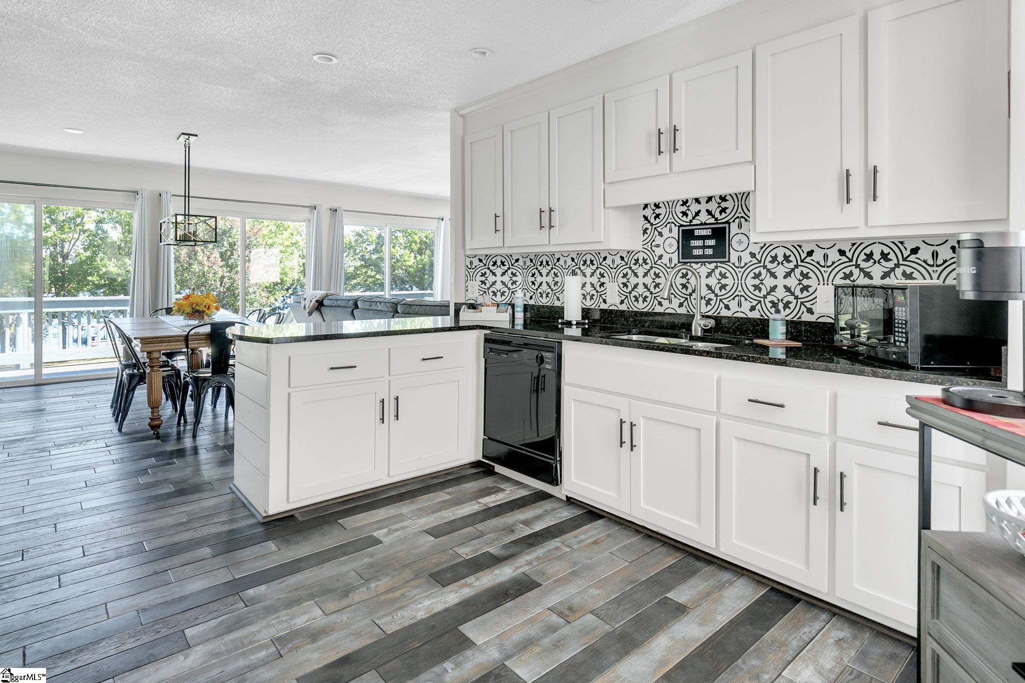 1143 Cherokee Road Townville, SC 29689 - Photo 15 of 36 Gallery Image 15