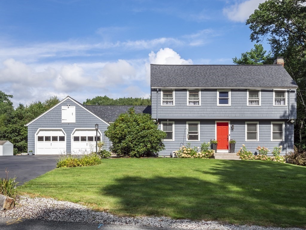33 Amble Road Chelmsford, MA 01824 - Photo 2 of 42