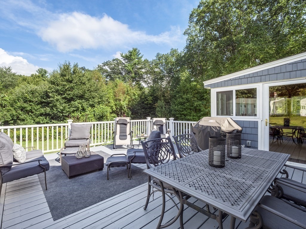 33 Amble Road Chelmsford, MA 01824 - Photo 37 of 42