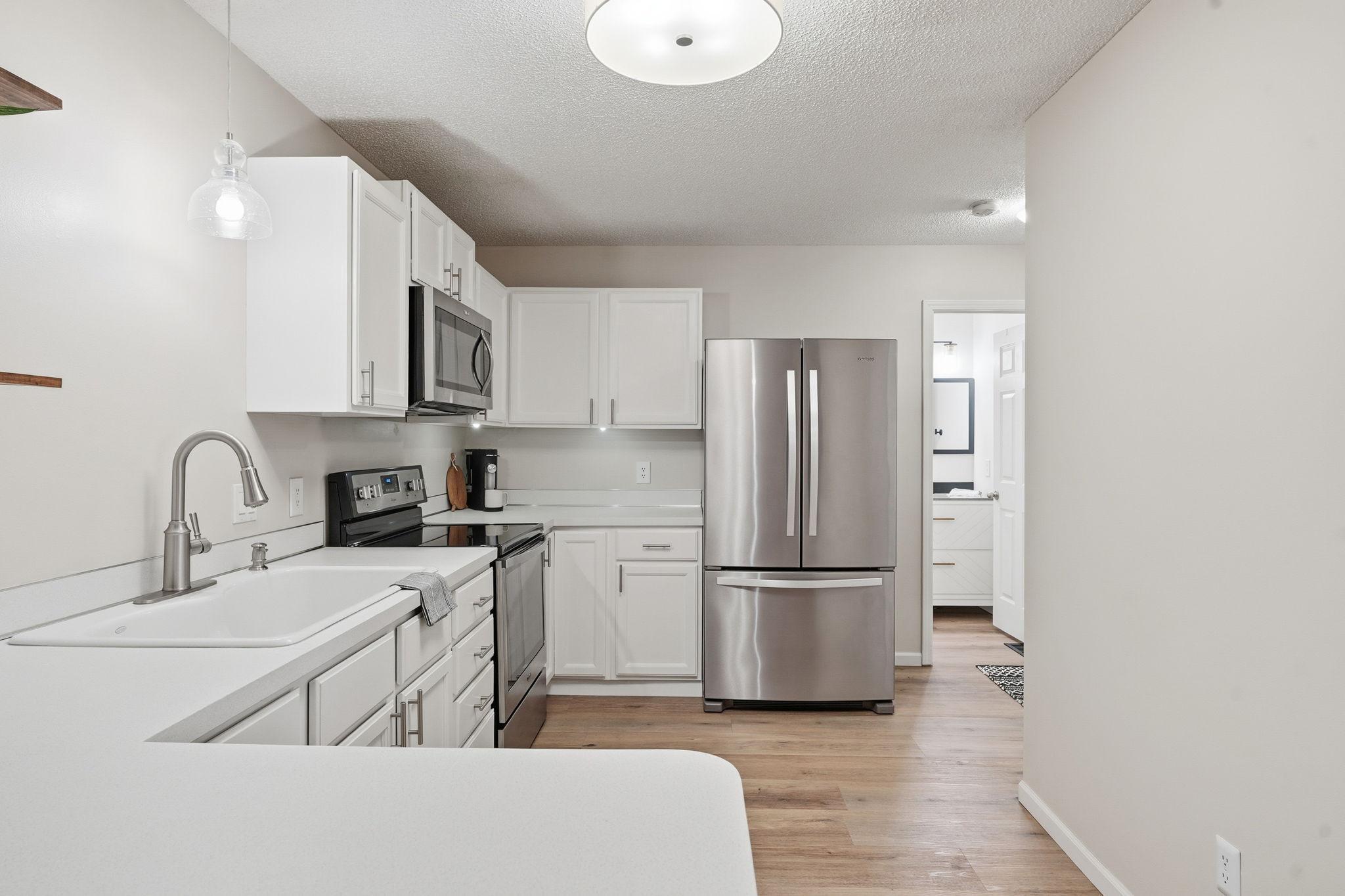 8864 Spring Lane St. Paul, MN 55125 - Photo 11 of 34 Gallery Image 11
