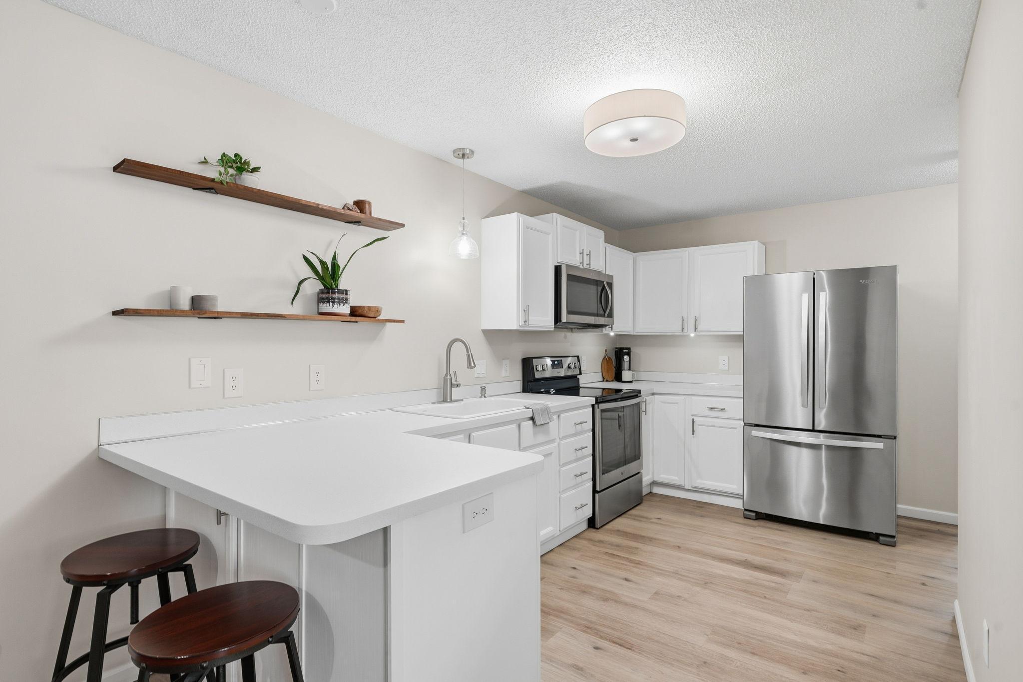 8864 Spring Lane St. Paul, MN 55125 - Photo 12 of 34 Gallery Image 12