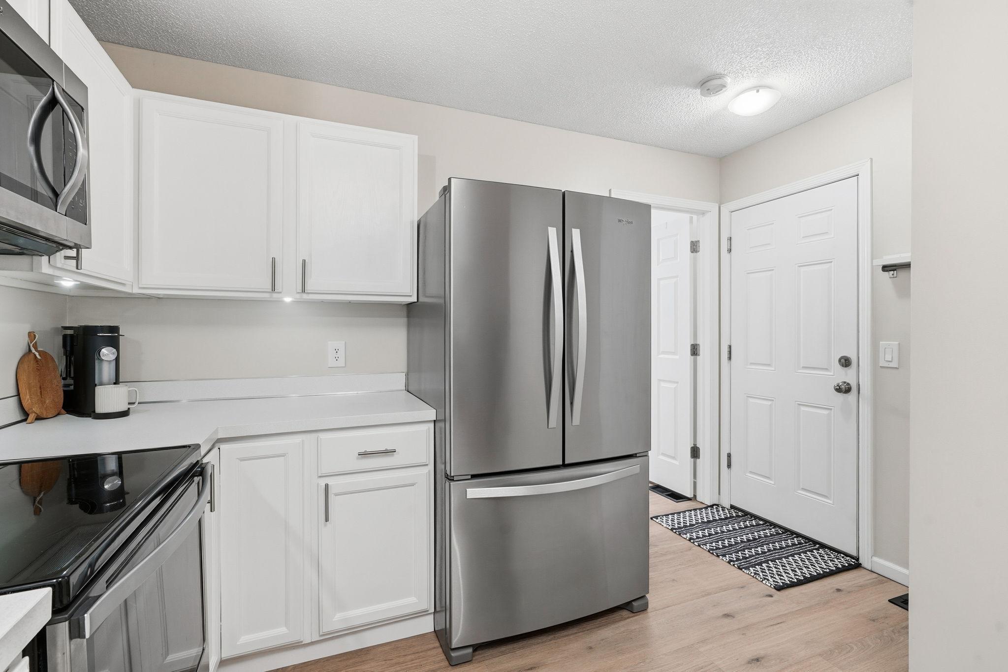 8864 Spring Lane St. Paul, MN 55125 - Photo 13 of 34 Gallery Image 13