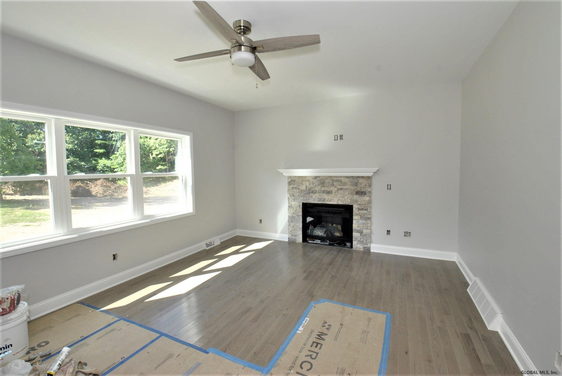 76 Vly Road Colonie, NY 12205 - Photo 17 of 27 Photo 17