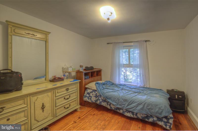 280 Poplar Road Fredericksburg, VA 22406 - Photo 15 of 20 Bedroom 4