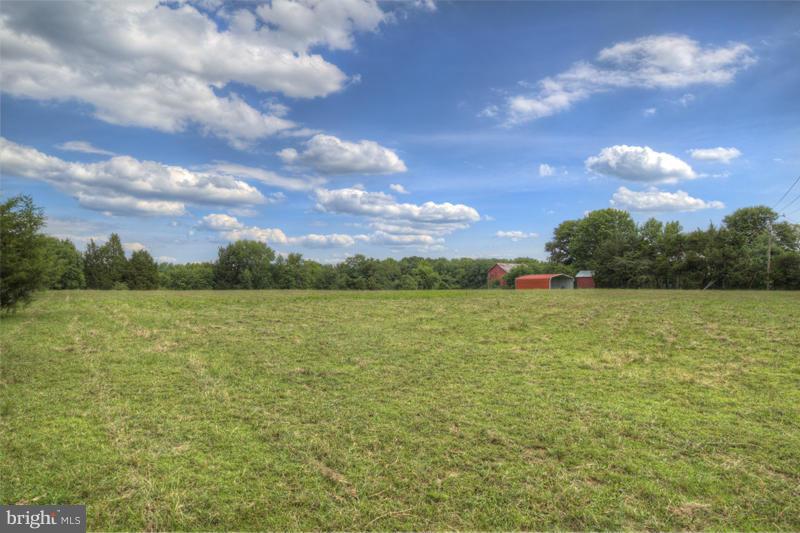 280 Poplar Road Fredericksburg, VA 22406 - Photo 8 of 20 Exterior (General)