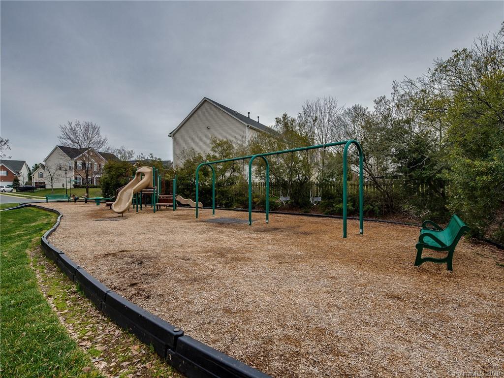 10318 Newbridge Road Charlotte, NC 28278 - Photo 30 of 30 Gallery Image 30